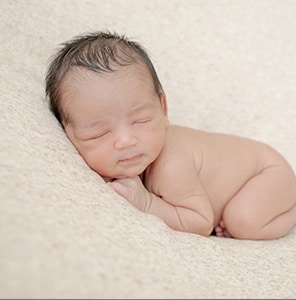 photo nouveau né, photographe de naissance